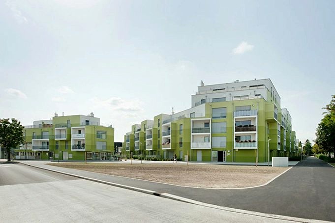 ERZ Social Housing / AllesWirdGut